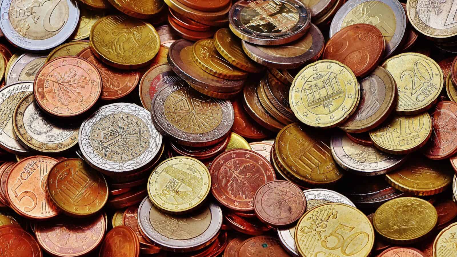 Estonian company tax — euro coins